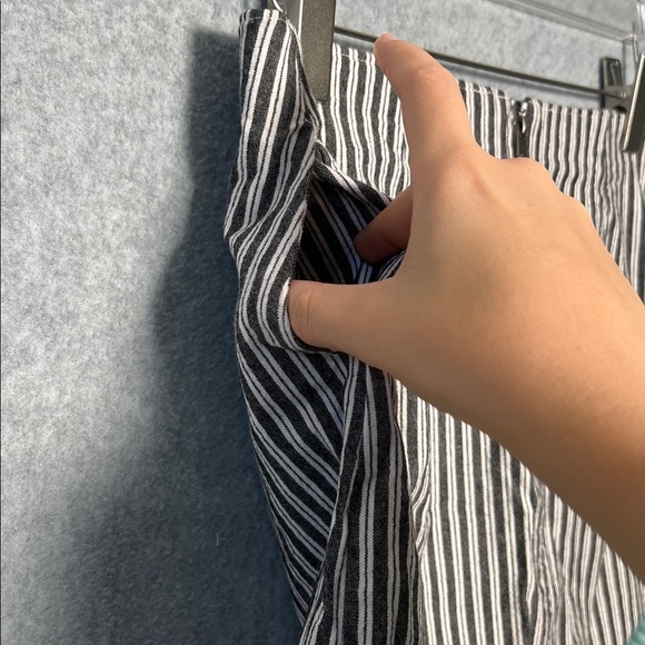 Hollister Ultra High-rise Striped A-line Teddy Mini Skirt Size M - Picture 6 of 6